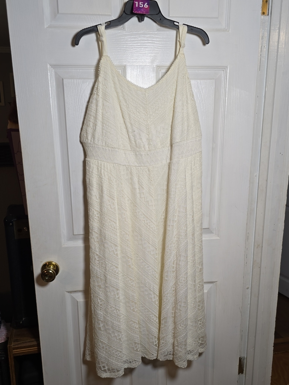 156 torrid 3 3X Cream Lace Maxi Dress with Spaghetti Straps and V-Neck